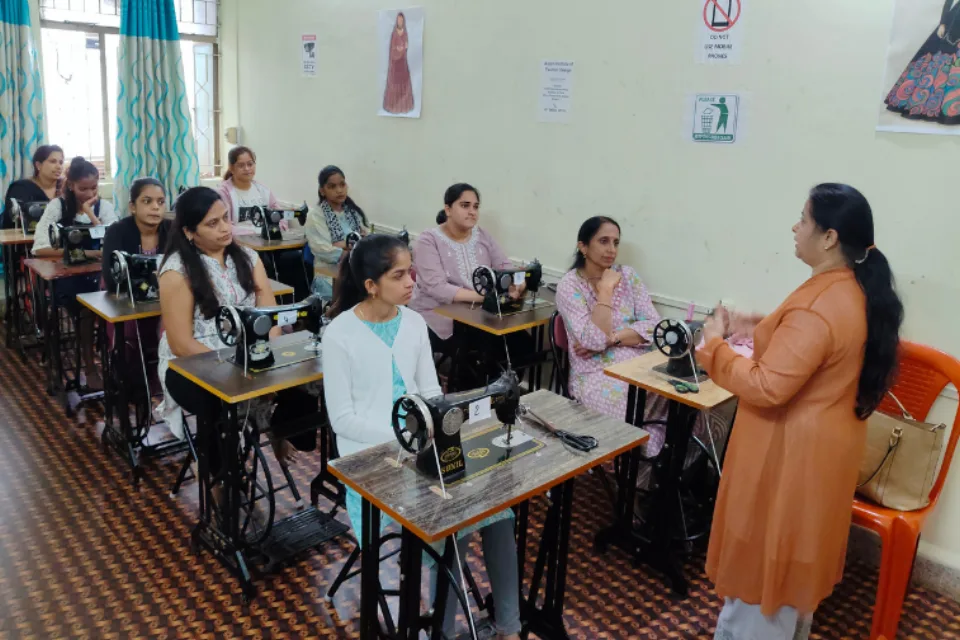 What makes Anjan Institute of Fashion Design unique — practical training, earn while learning, and women empowerment